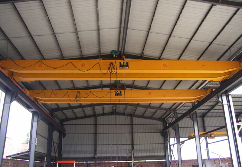 雙梁橋式起重機(jī)