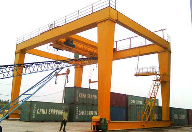 門(mén)式起重機(jī)