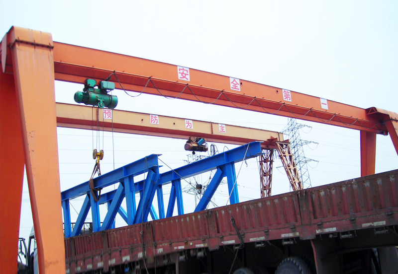門(mén)式起重機(jī)